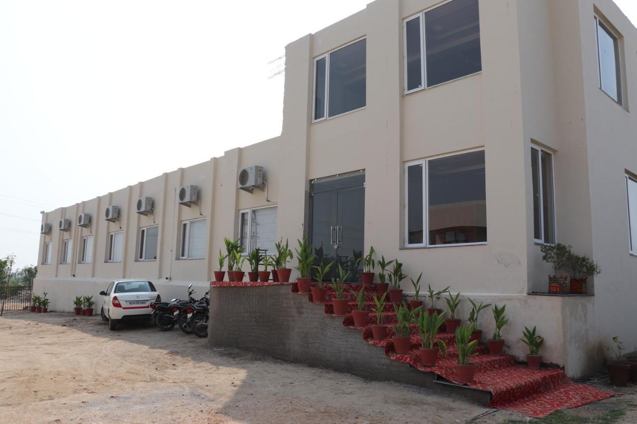 Mangal Grand Hotel Beawar Exterior photo